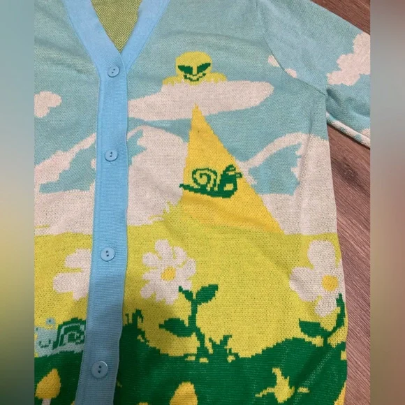 Alab Snail/Alien Cardigan size S - Picture 3 of 9